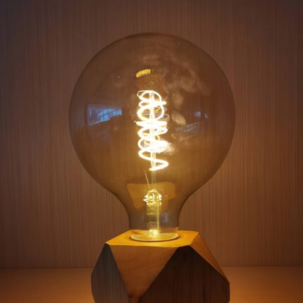 g125 amber filament light bulb