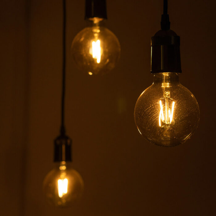 g95 amber light bulb